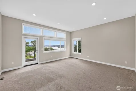11838 79th Avenue S Seattle WA 98178