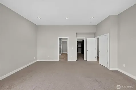 11838 79th Avenue S Seattle WA 98178