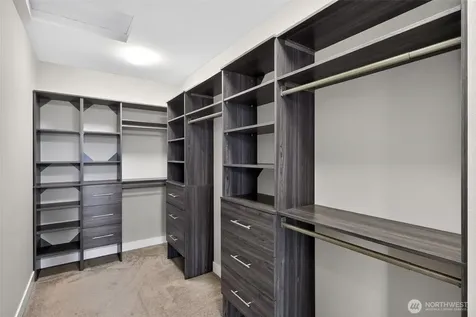 11838 79th Avenue S Seattle WA 98178