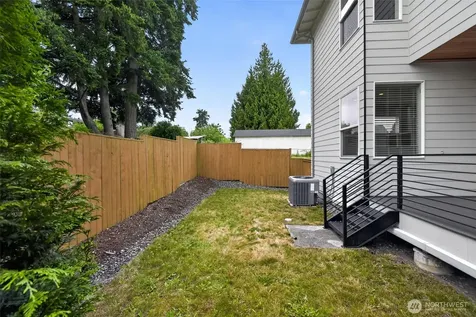 11838 79th Avenue S Seattle WA 98178