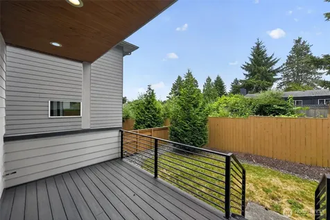 11838 79th Avenue S Seattle WA 98178