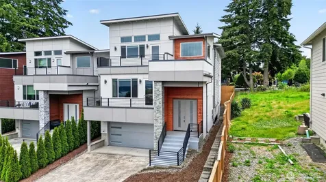 11838 79th Avenue S Seattle WA 98178