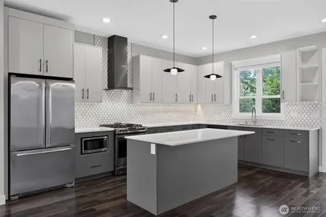 11838 79th Avenue S Seattle WA 98178