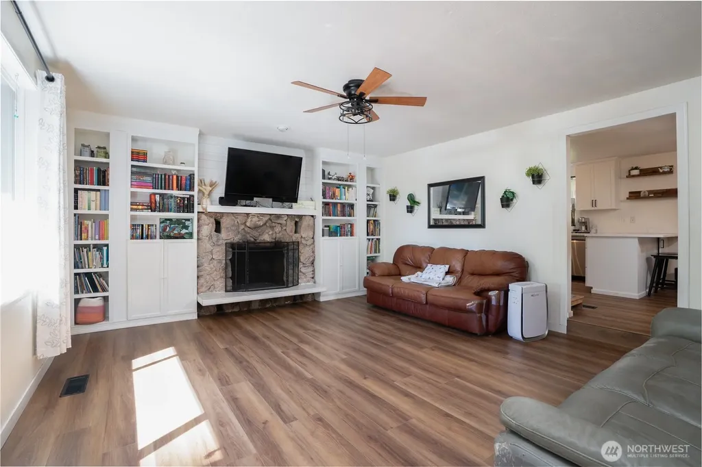 6919 81st Avenue NW Gig Harbor WA 98335