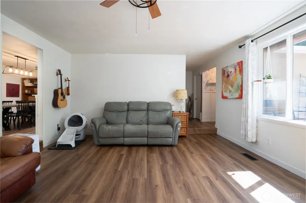 6919 81st Avenue NW Gig Harbor WA 98335