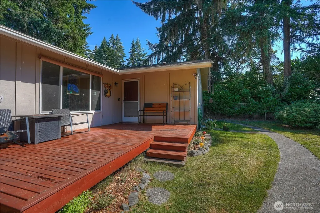 6919 81st Avenue NW Gig Harbor WA 98335