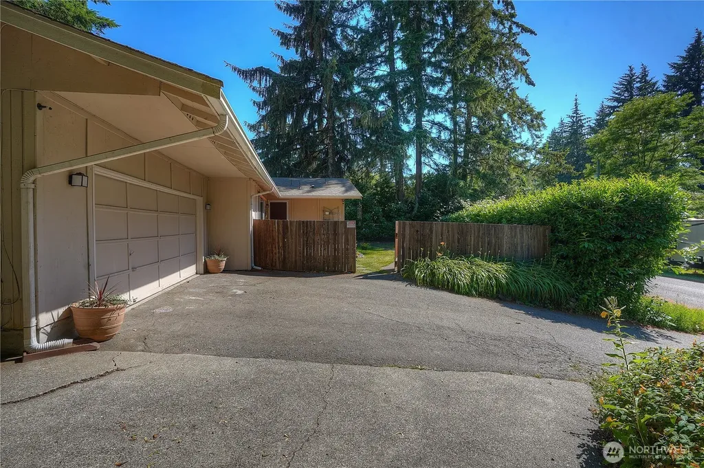 6919 81st Avenue NW Gig Harbor WA 98335