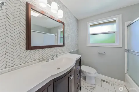 13108 107th Avenue Ct E Puyallup WA 98374