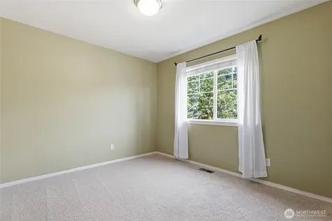 206 202nd Street SE Bothell WA 98012