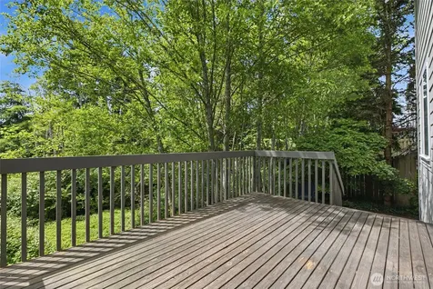 206 202nd Street SE Bothell WA 98012