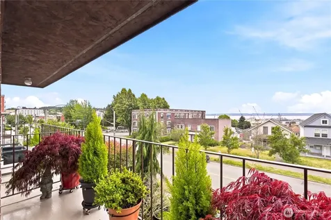 2619 Rucker Avenue Everett WA 98201