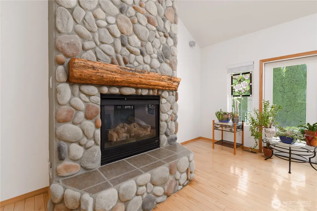 91 Stone Farm Road Sequim WA 98382