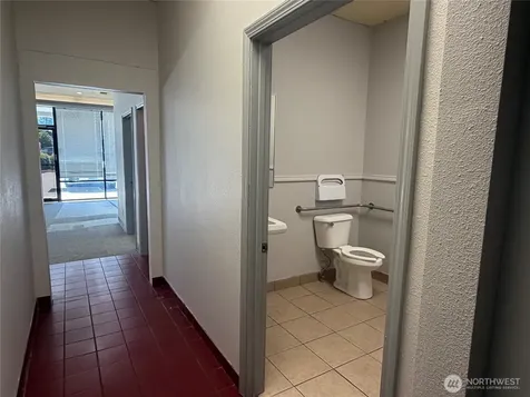 17640 1st Avenue S Burien WA 98148