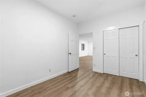 10953 N Madison Avenue NE Bainbridge Island WA 98110