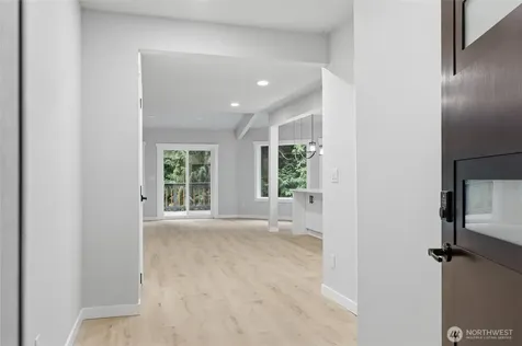 10953 N Madison Avenue NE Bainbridge Island WA 98110