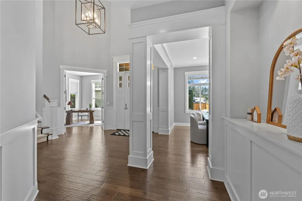 2424 108th Avenue NE Bellevue WA 98004