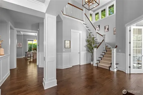 2424 108th Avenue NE Bellevue WA 98004