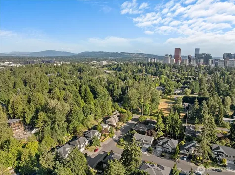 2424 108th Avenue NE Bellevue WA 98004