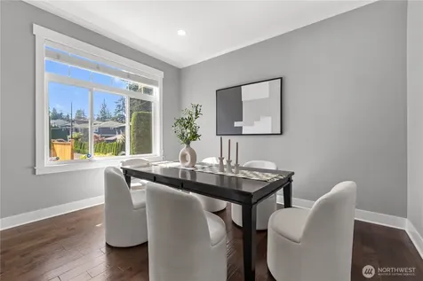 2424 108th Avenue NE Bellevue WA 98004