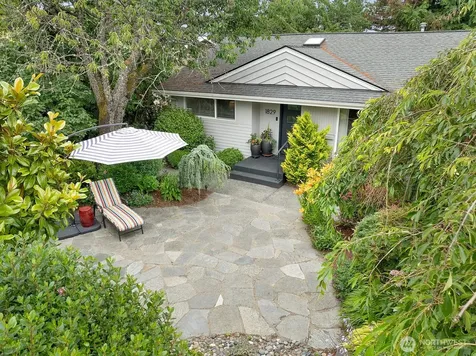 1829 NW 201st Street Shoreline WA 98177