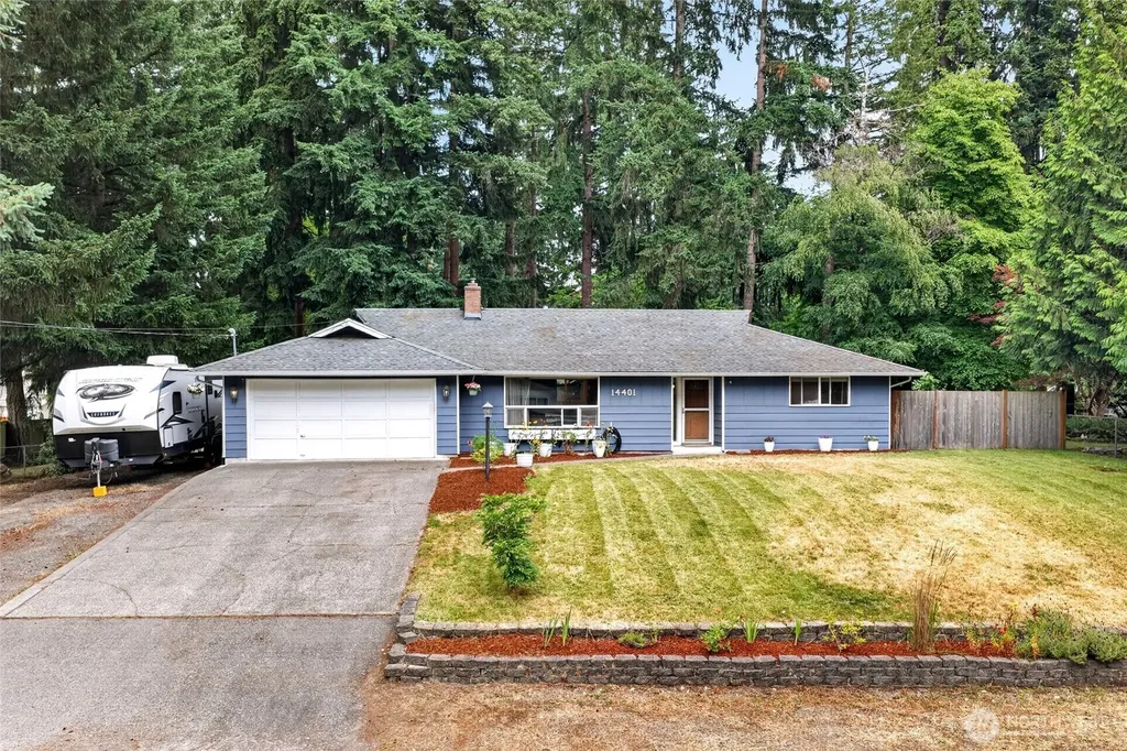 14401 106th Avenue Ct E Puyallup WA 98374