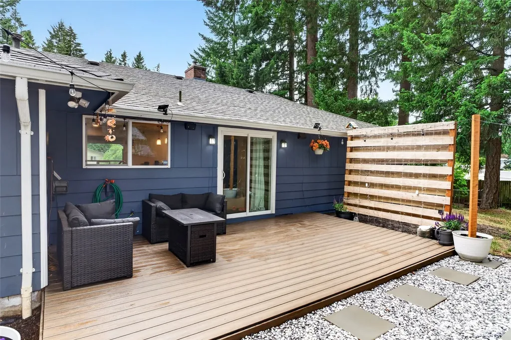 14401 106th Avenue Ct E Puyallup WA 98374