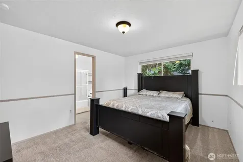 14401 106th Avenue Ct E Puyallup WA 98374