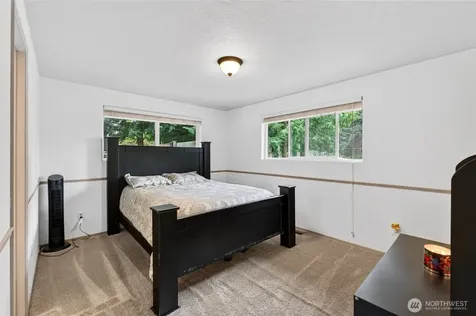 14401 106th Avenue Ct E Puyallup WA 98374