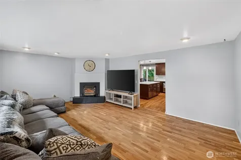 14401 106th Avenue Ct E Puyallup WA 98374