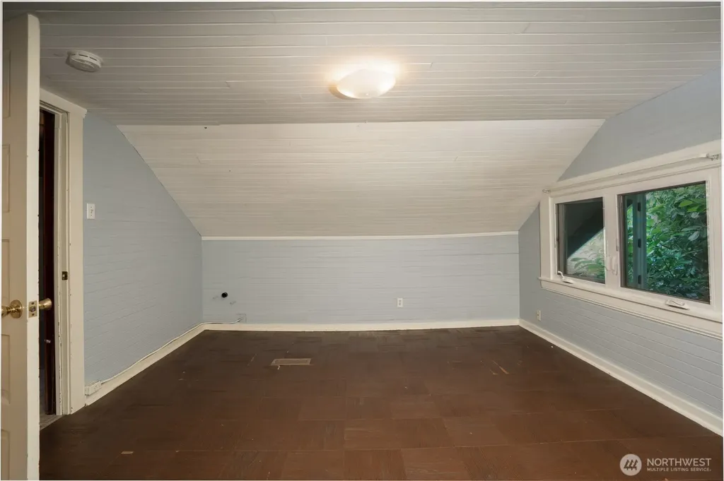2214 N Washington Street Tacoma WA 98406