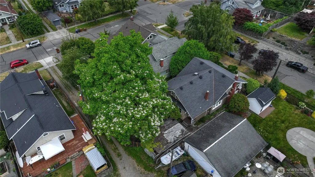2214 N Washington Street Tacoma WA 98406