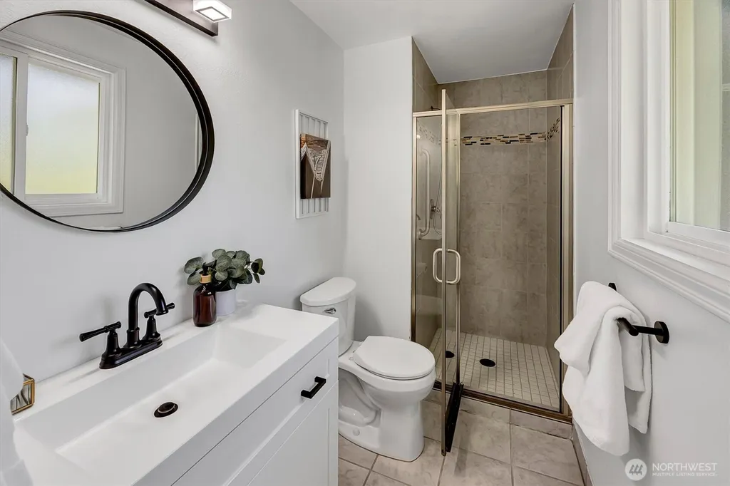 11918 NE 159th Street Bothell WA 98011