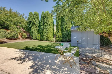 11918 NE 159th Street Bothell WA 98011