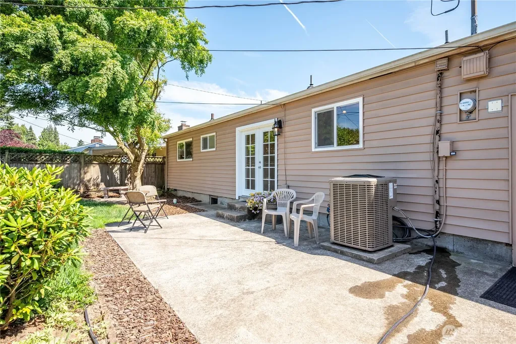 2570 Taylor Avenue Longview WA 98632