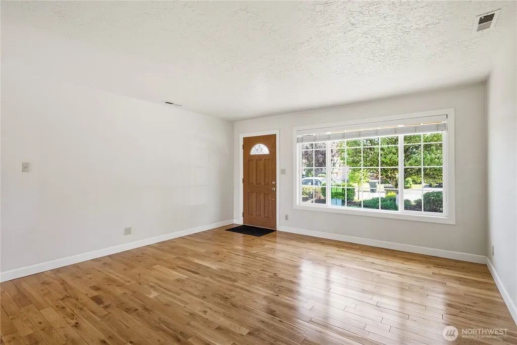 2570 Taylor Avenue Longview WA 98632