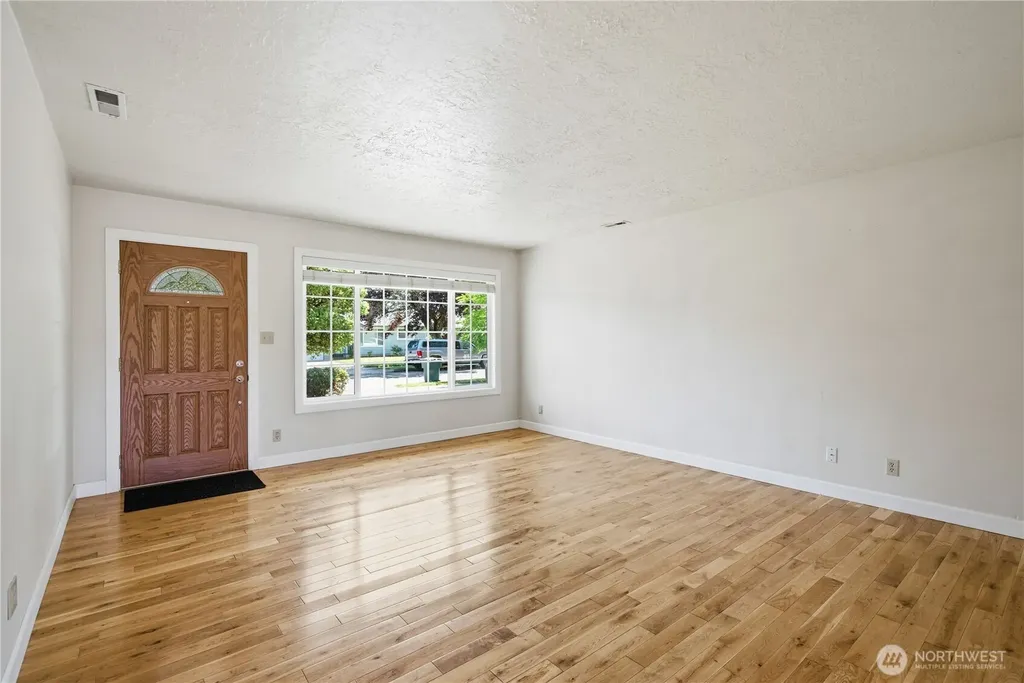 2570 Taylor Avenue Longview WA 98632