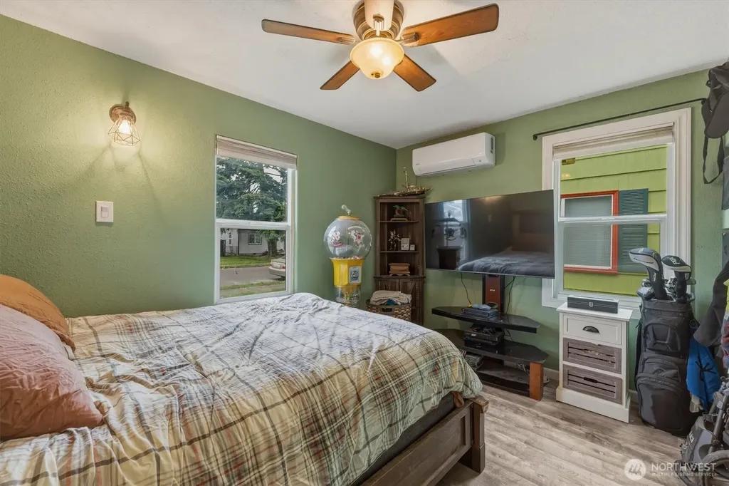 265 28th Avenue Longview WA 98632