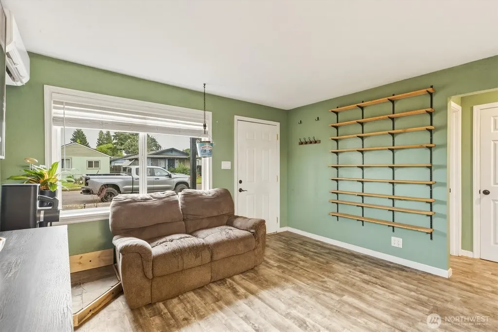 265 28th Avenue Longview WA 98632