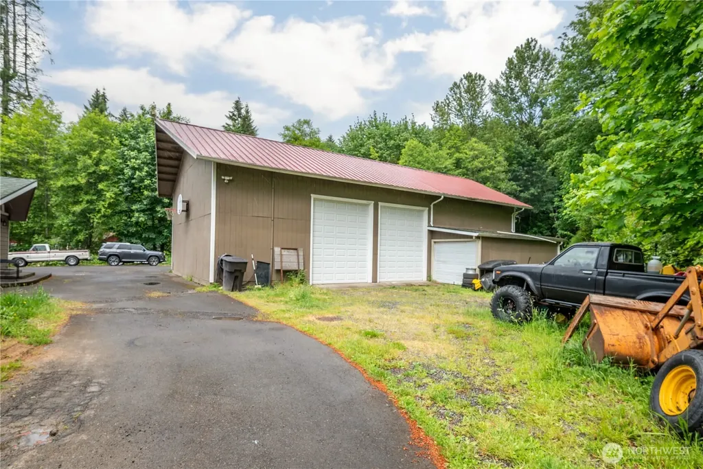 1430 Hazel Dell Castle Rock WA 98611