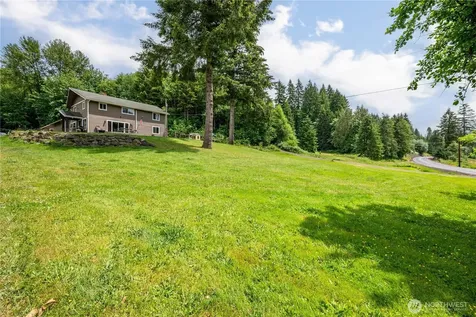 1430 Hazel Dell Castle Rock WA 98611
