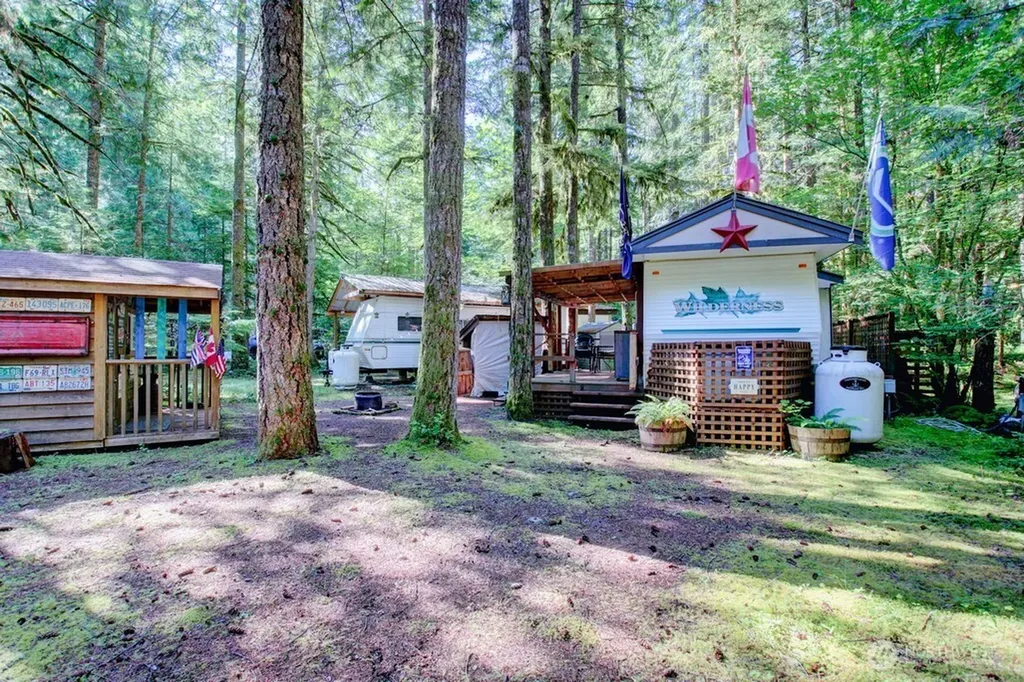 290 Schinn Canyon Drive Deming WA 98244