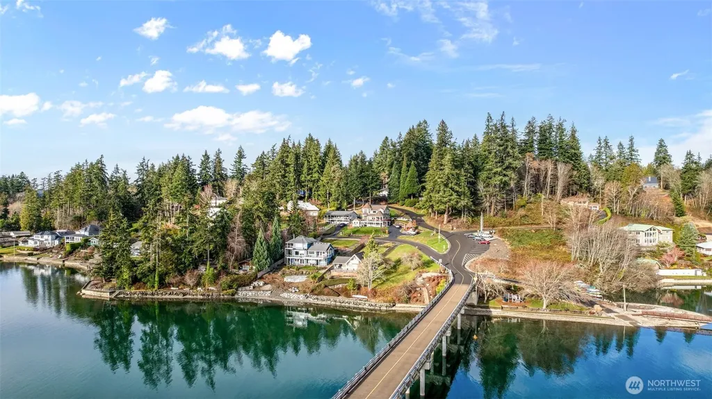 54 Raft Island Drive NW Gig Harbor WA 98335