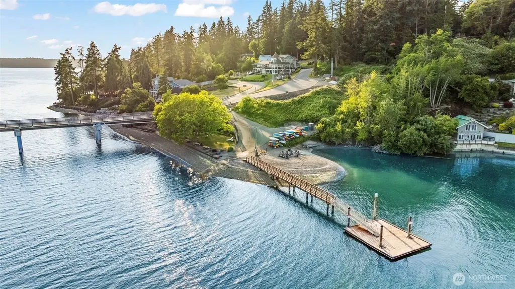 54 Raft Island Drive NW Gig Harbor WA 98335