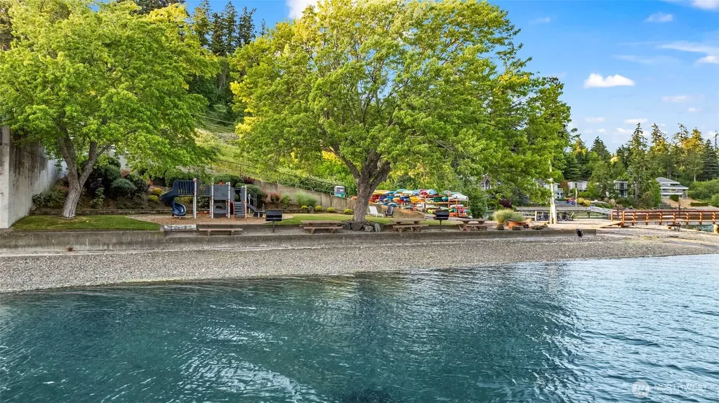 54 Raft Island Drive NW Gig Harbor WA 98335