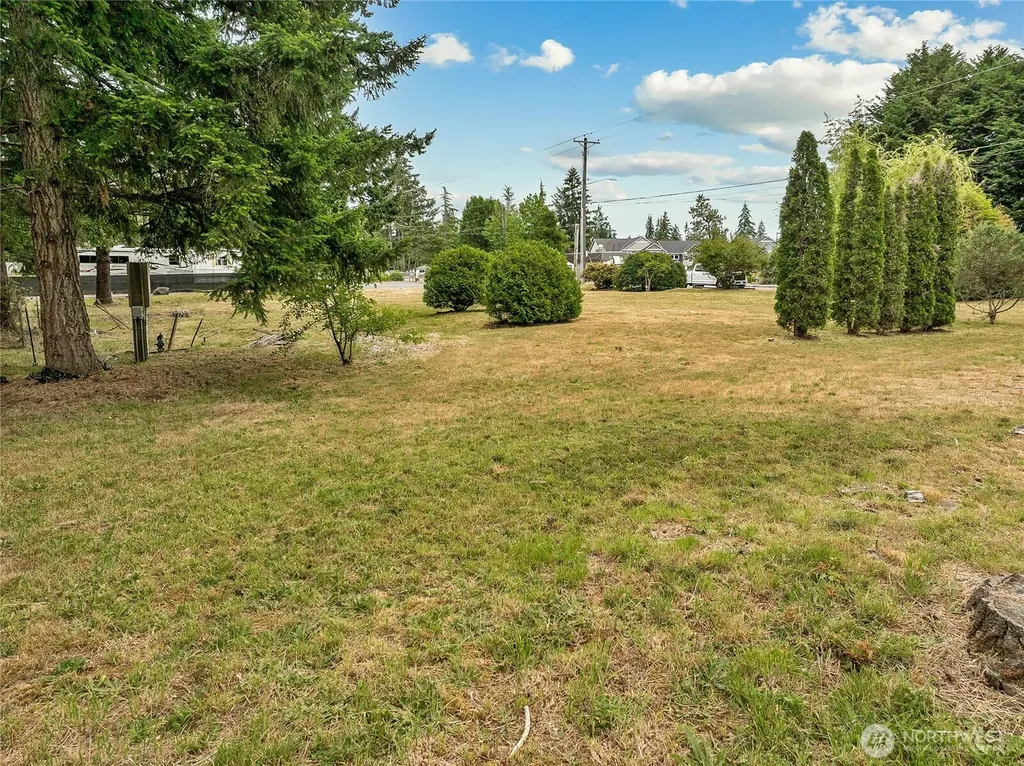 4705 208th Street E Spanaway WA 98387