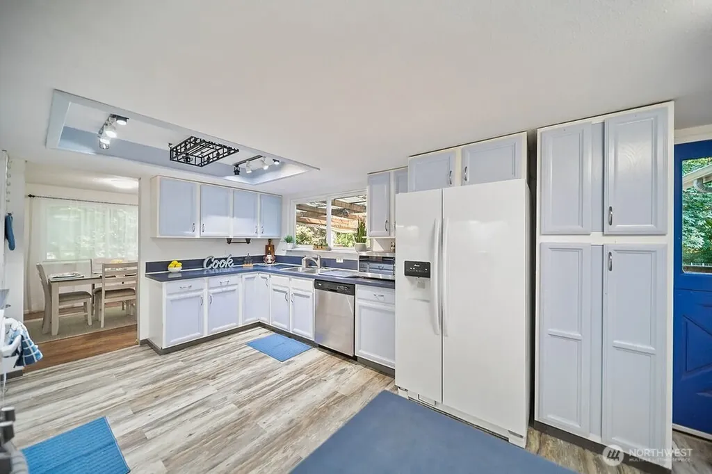 7755 Cabrini Drive SE Port Orchard WA 98367
