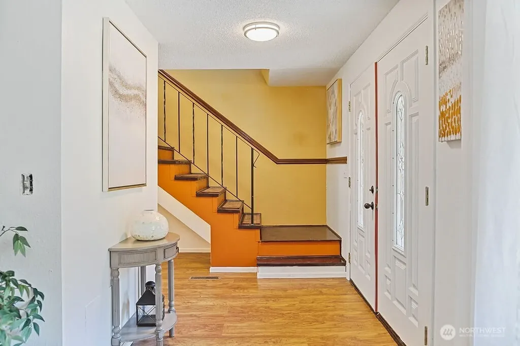 7755 Cabrini Drive SE Port Orchard WA 98367