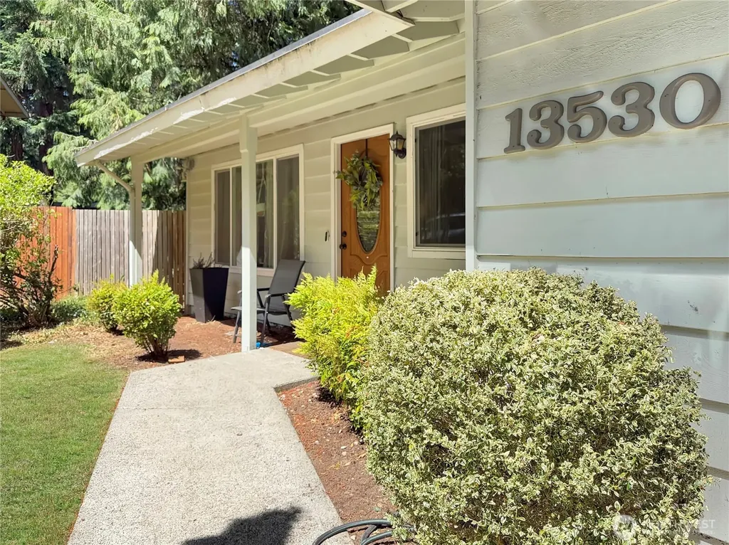 13530 NE 78th Street Redmond WA 98052