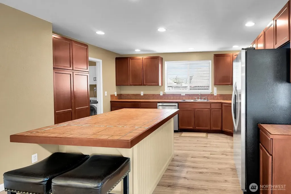 208 5th Street Sultan WA 98294