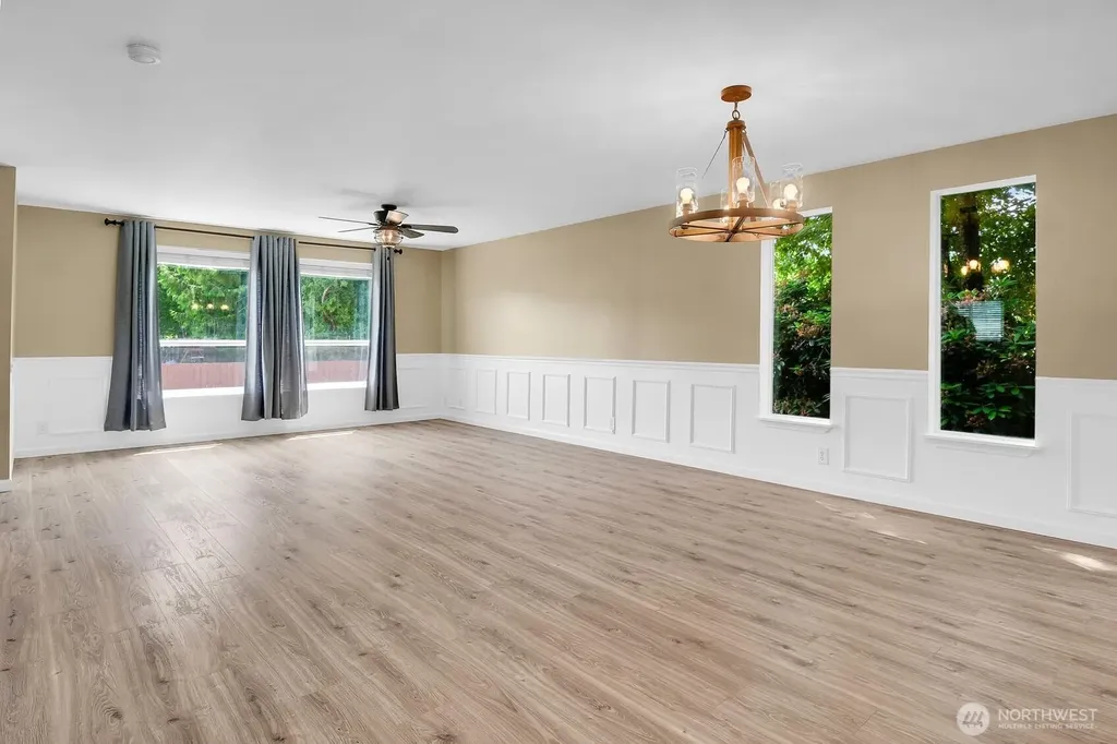 208 5th Street Sultan WA 98294